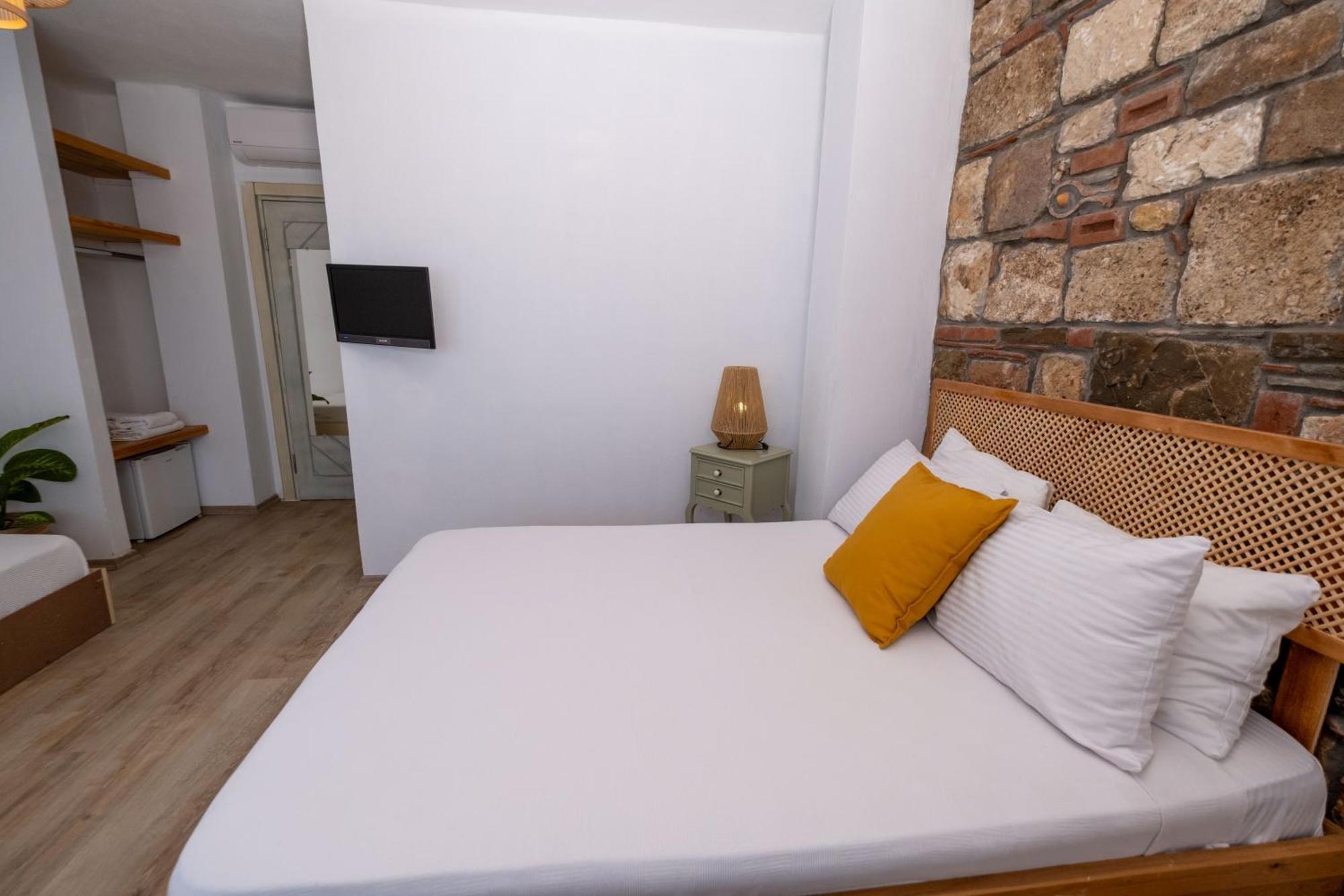 Posthane Hotel Бозджаада Екстер'єр фото
