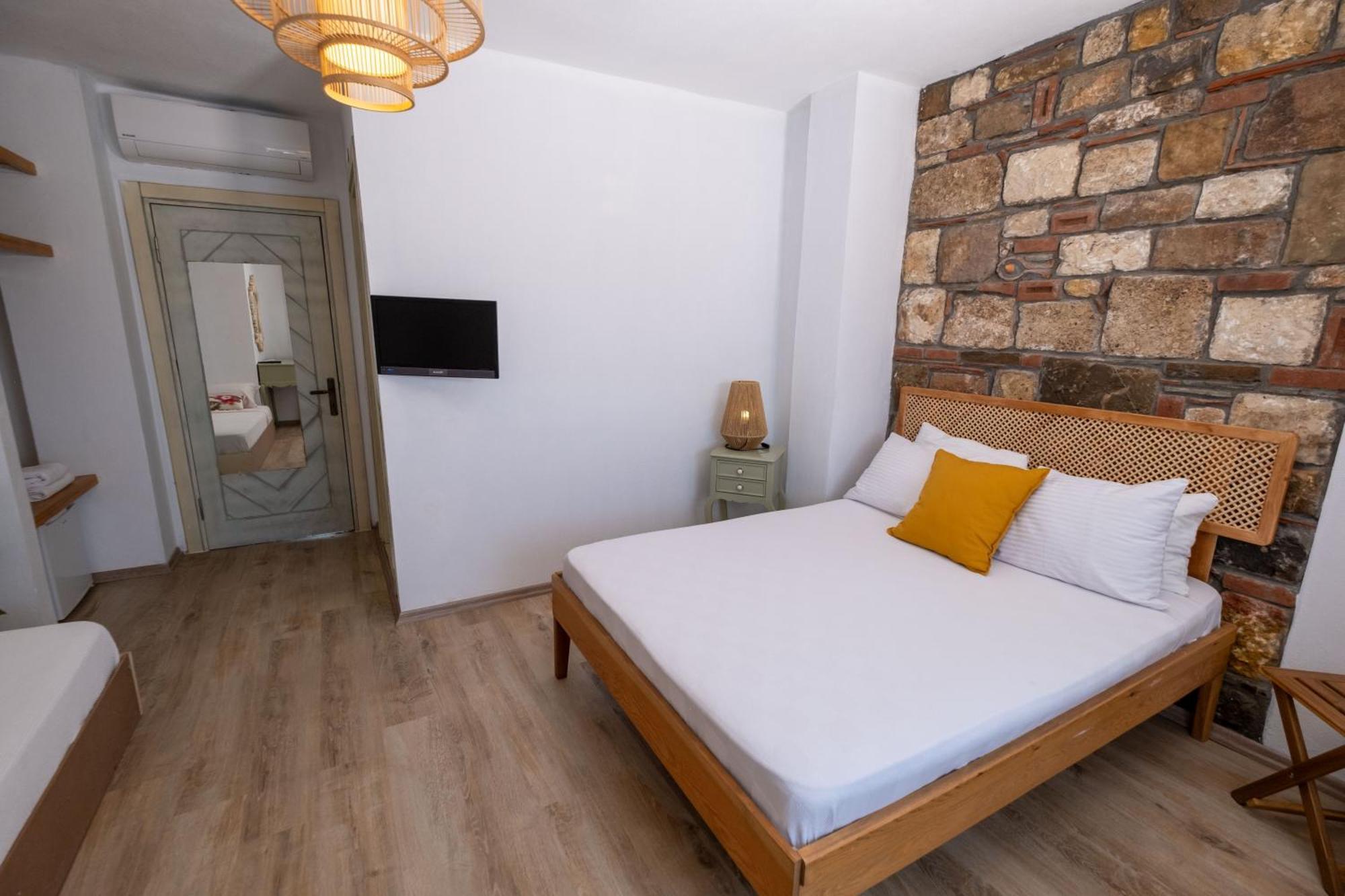 Posthane Hotel Бозджаада Екстер'єр фото