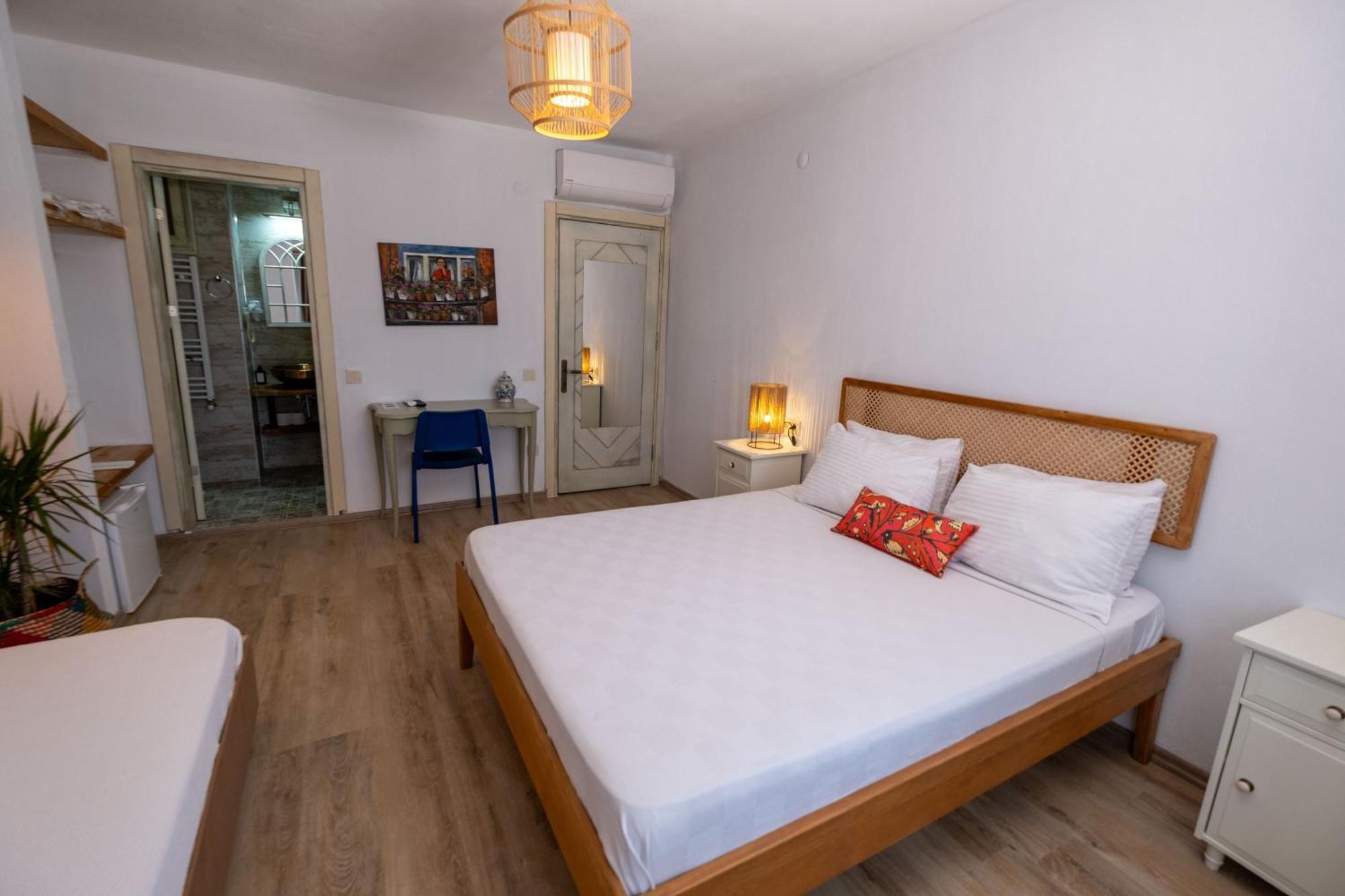 Posthane Hotel Бозджаада Екстер'єр фото