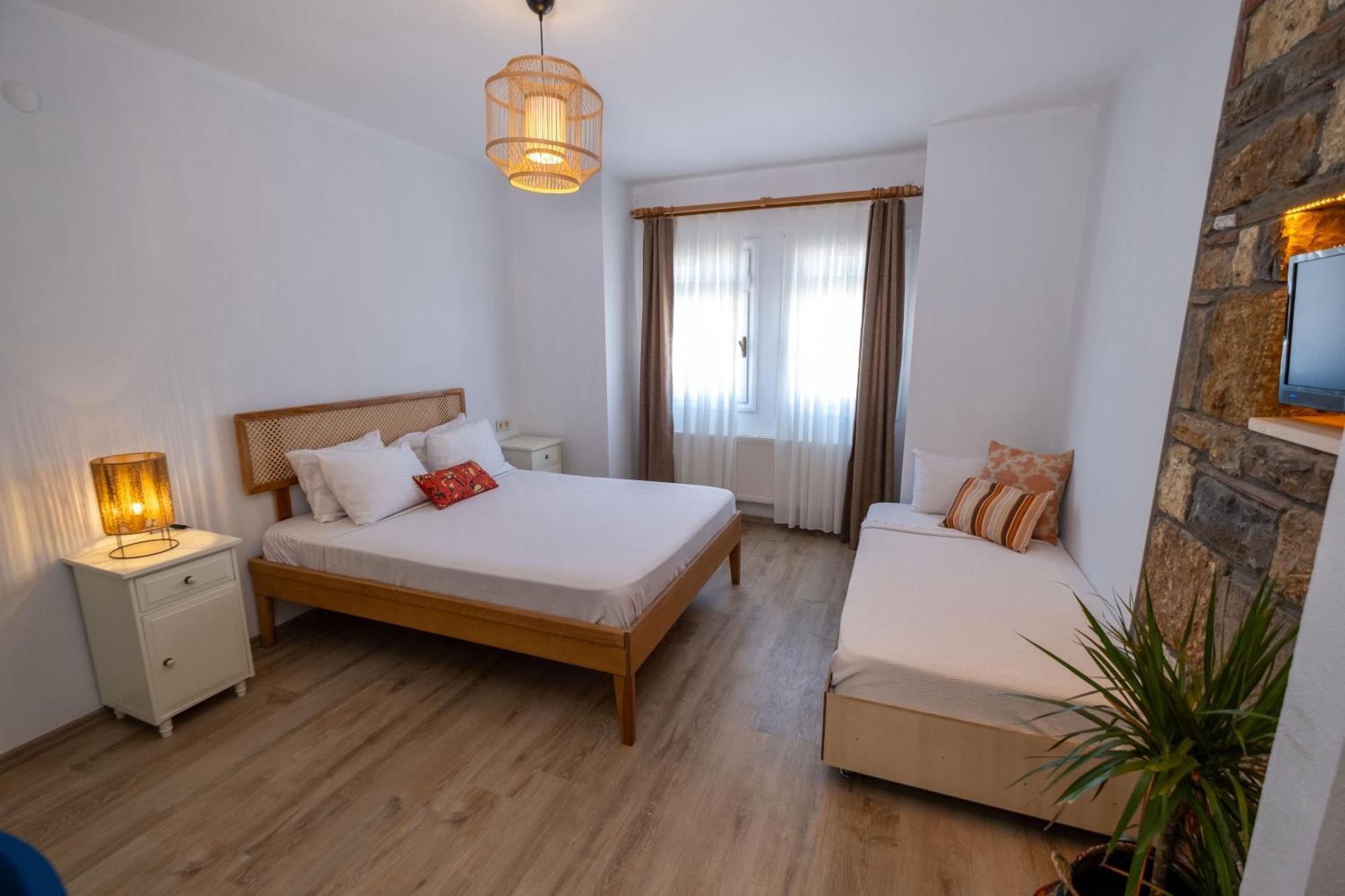 Posthane Hotel Бозджаада Екстер'єр фото